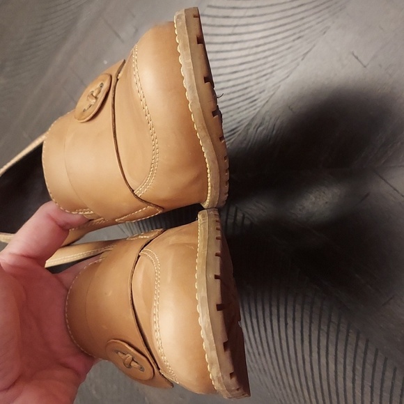 WHITE MOUNTAIN 8 Tan Heeled Slip On Leather Loafers - Picture 4 of 16